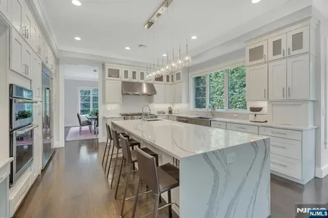 45 Brook Way Demarest NJ 07627