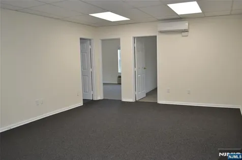 700 Godwin Avenue Midland Park NJ 07432