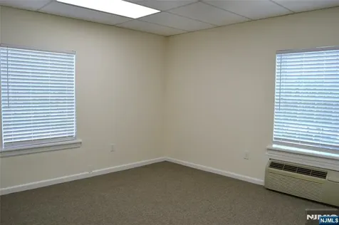 700 Godwin Avenue Midland Park NJ 07432