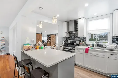 283 Taft Road River Edge NJ 07661