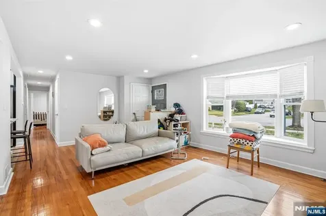 283 Taft Road River Edge NJ 07661