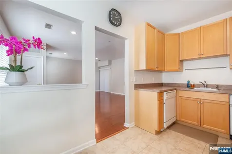 201 Dey Street Harrison NJ 07029