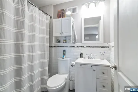 252 Grace Avenue Secaucus NJ 07094