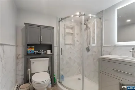 252 Grace Avenue Secaucus NJ 07094