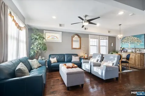 252 Grace Avenue Secaucus NJ 07094