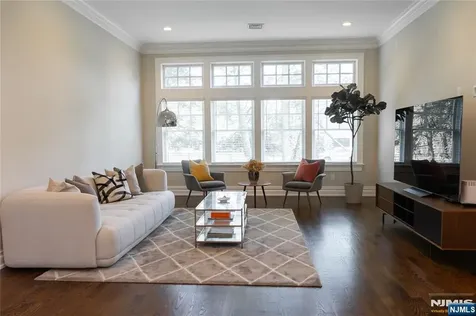106 Koch Lane Old Tappan NJ 07675