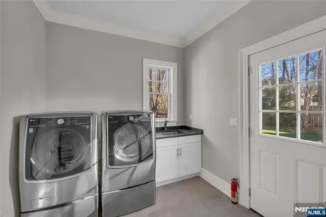 106 Koch Lane Old Tappan NJ 07675