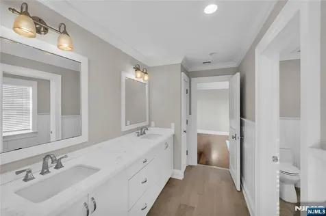 106 Koch Lane Old Tappan NJ 07675
