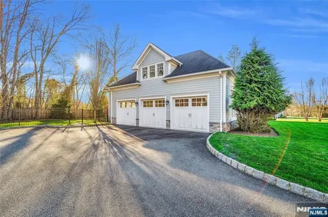 106 Koch Lane Old Tappan NJ 07675
