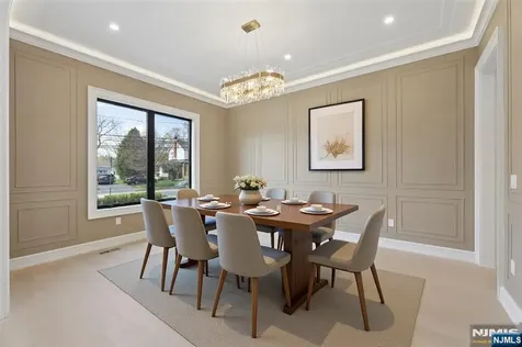 228 Spring Valley Road Paramus NJ 07652