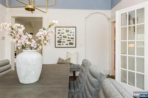 109 Clarewill Avenue Montclair NJ 07043
