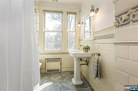 109 Clarewill Avenue Montclair NJ 07043
