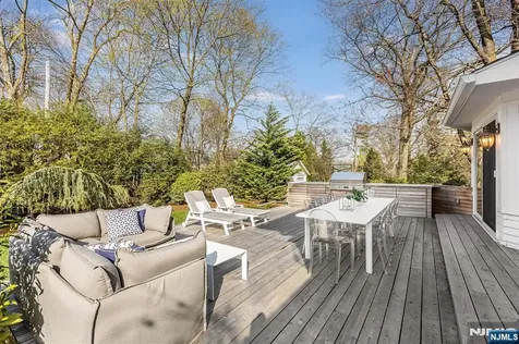 109 Clarewill Avenue Montclair NJ 07043