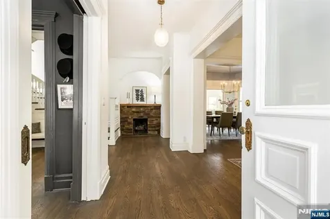 109 Clarewill Avenue Montclair NJ 07043