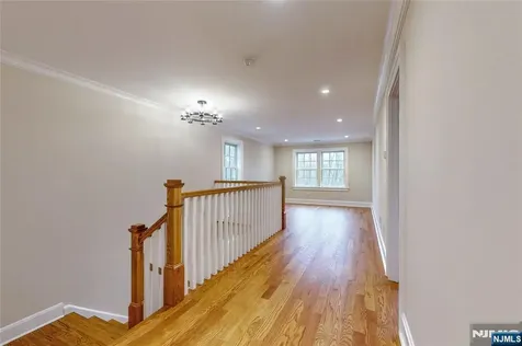279 Miller Road Mahwah NJ 07430