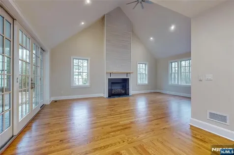 279 Miller Road Mahwah NJ 07430