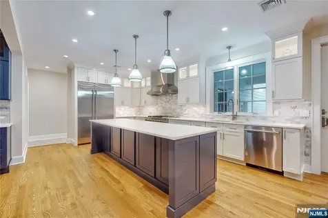 279 Miller Road Mahwah NJ 07430