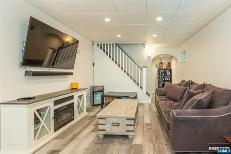 61 Heatherhill Lane Woodcliff Lake NJ 07677