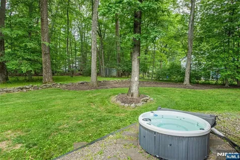 61 Heatherhill Lane Woodcliff Lake NJ 07677