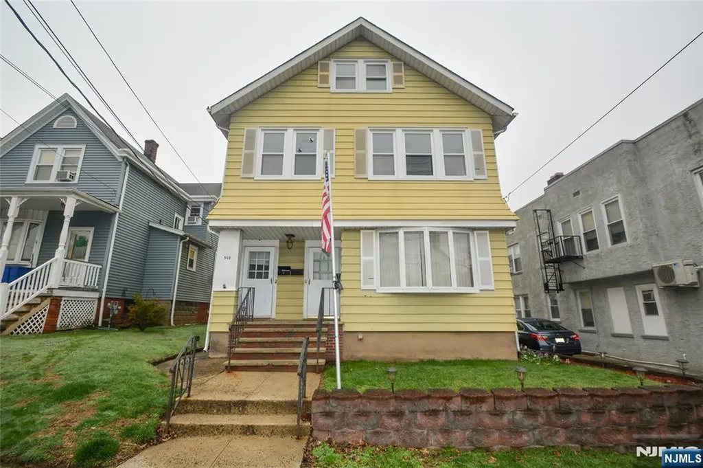308 Hoboken Road East Rutherford NJ 07073
