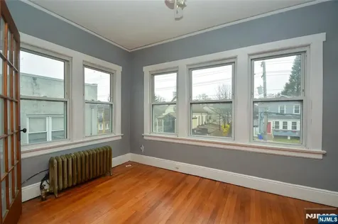 308 Hoboken Road East Rutherford NJ 07073