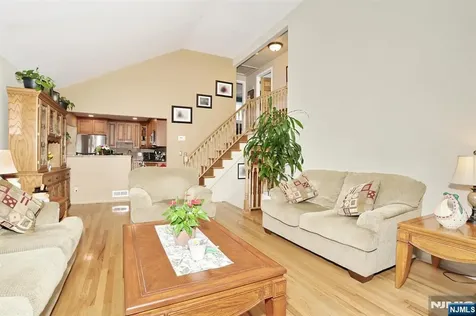 79 Bell Avenue Saddle Brook NJ 07663