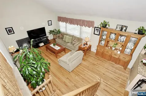 79 Bell Avenue Saddle Brook NJ 07663