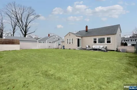 79 Bell Avenue Saddle Brook NJ 07663