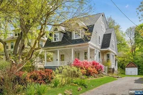 76 Magnolia Avenue Tenafly NJ 07670