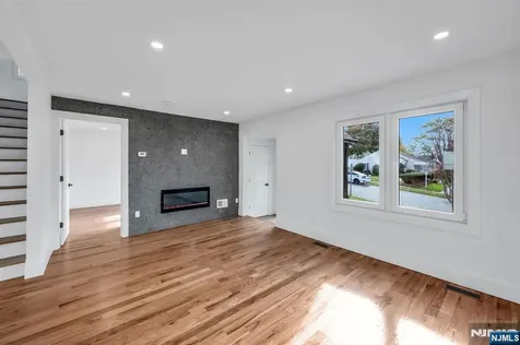 378 Marvin Avenue Hackensack NJ 07601