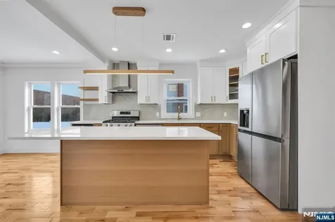 309 Ottawa Avenue Hasbrouck Heights NJ 07604