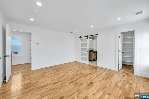 309 Ottawa Avenue Hasbrouck Heights NJ 07604
