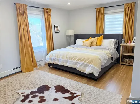33 Willow Wood Court East Rutherford NJ 07073