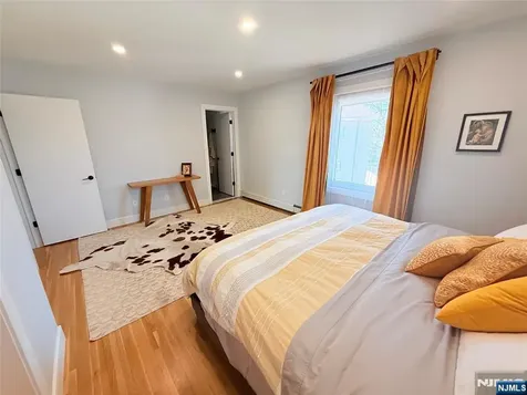 33 Willow Wood Court East Rutherford NJ 07073