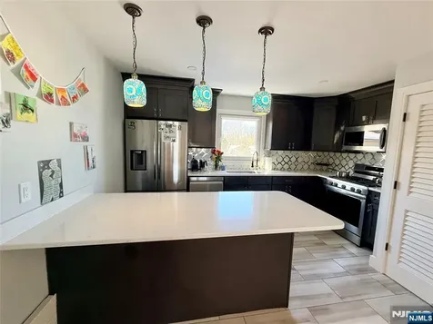 33 Willow Wood Court East Rutherford NJ 07073