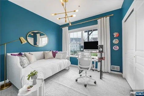 175 George Russell Way Clifton NJ 07013