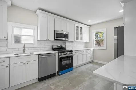 9 Kirk Street West Orange NJ 07052