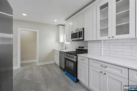 9 Kirk Street West Orange NJ 07052
