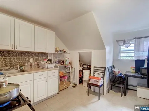 426 18th Street Paterson NJ 07524