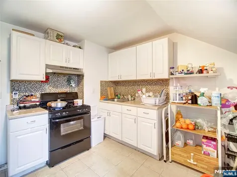 426 18th Street Paterson NJ 07524