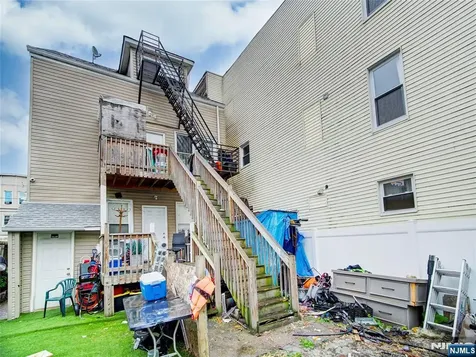 426 18th Street Paterson NJ 07524