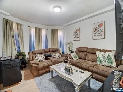 426 18th Street Paterson NJ 07524