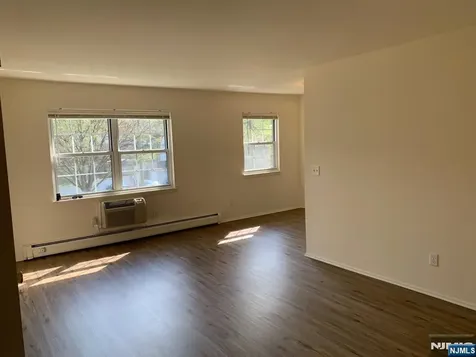 153 Park Avenue Park Ridge NJ 07656