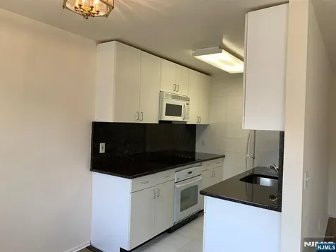 153 Park Avenue Park Ridge NJ 07656