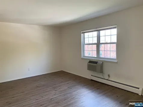 153 Park Avenue Park Ridge NJ 07656
