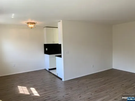 153 Park Avenue Park Ridge NJ 07656