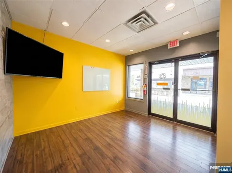 41 Sylvan Avenue Englewood Cliffs NJ 07632