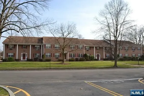 60D Hawthorne Avenue Park Ridge NJ 07656
