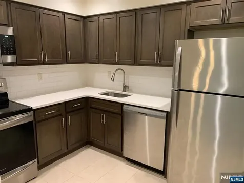60D Hawthorne Avenue Park Ridge NJ 07656