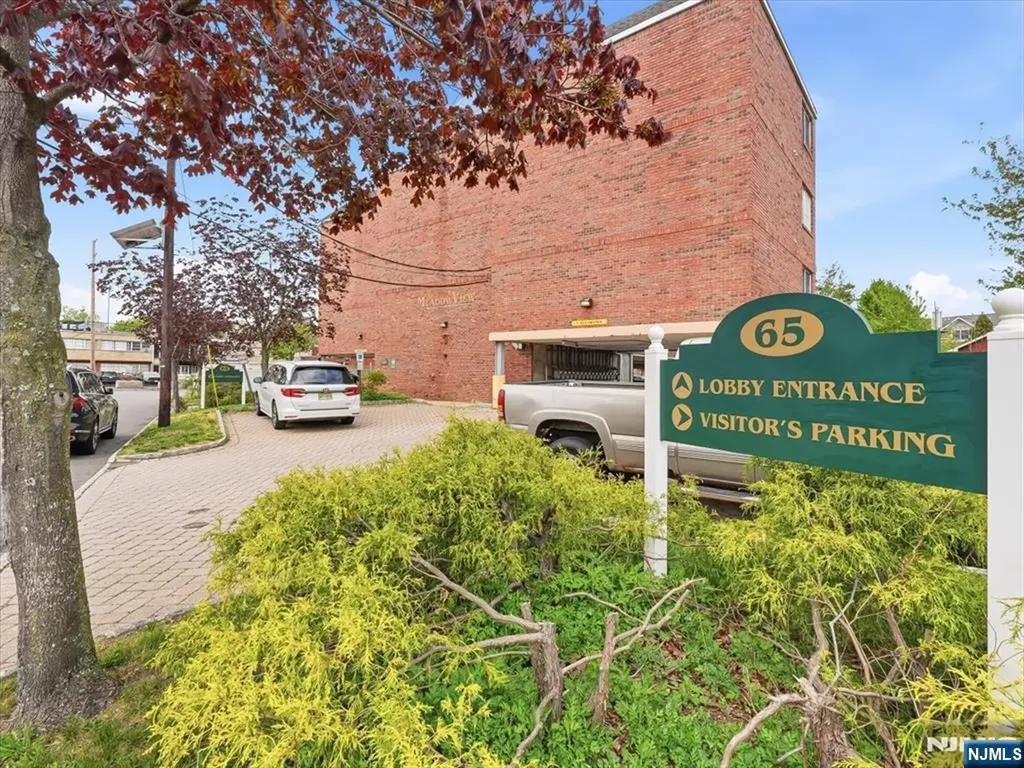 65 Fairview Street Palisades Park NJ 07650